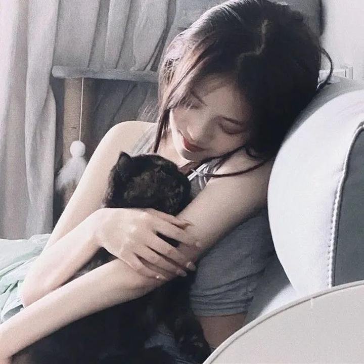 舞后芳邻